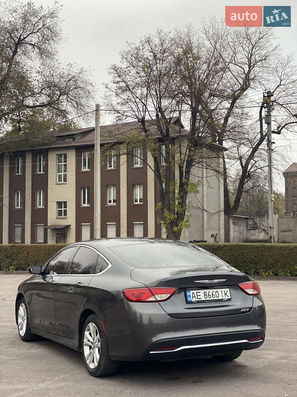 Седан Chrysler 200 2015 в Каменском фото 4 Седан Chrysler 200 2015 в Каменском