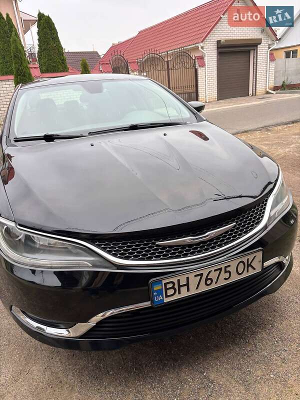 Седан Chrysler 200 2014 в Одесі