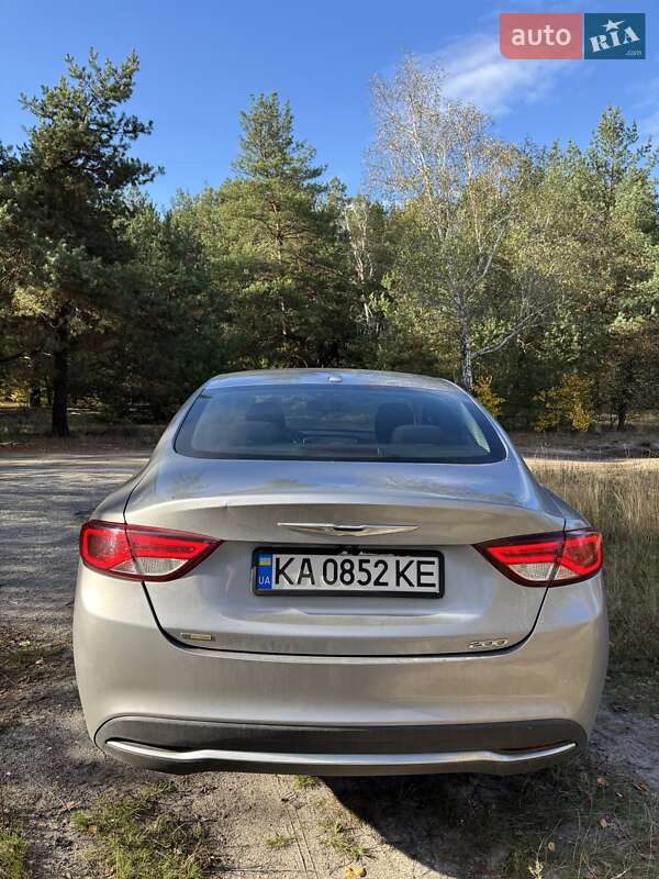 Седан Chrysler 200 2014 в Києві фото 11 Седан Chrysler 200 2014 в Києві