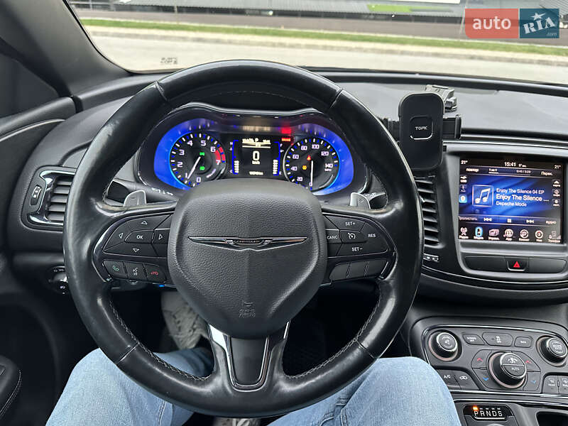 Седан Chrysler 200 2016 в Луцьку фото 4 Седан Chrysler 200 2016 в Луцьку
