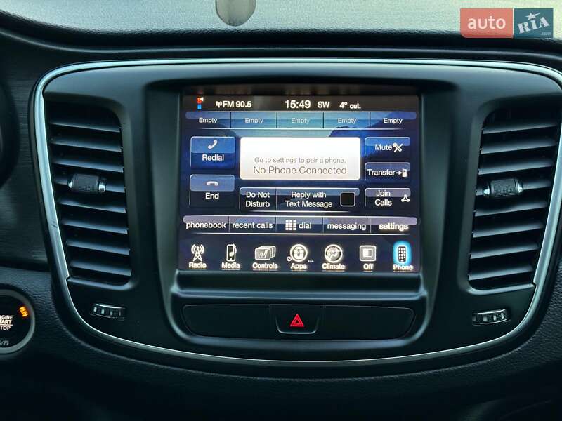 Седан Chrysler 200 2016 в Виннице