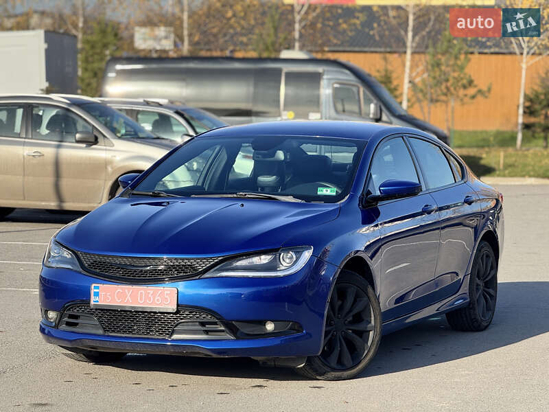 Седан Chrysler 200 2015 в Ровно фото Седан Chrysler 200 2015 в Ровно