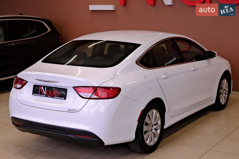 Седан Chrysler 200 2014 в Одессе