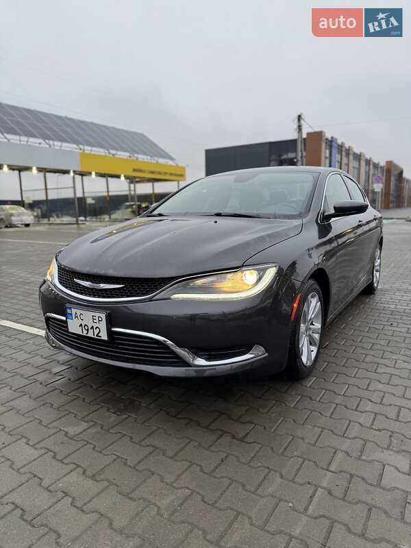 Седан Chrysler 200 2016 в Луцьку фото Седан Chrysler 200 2016 в Луцьку