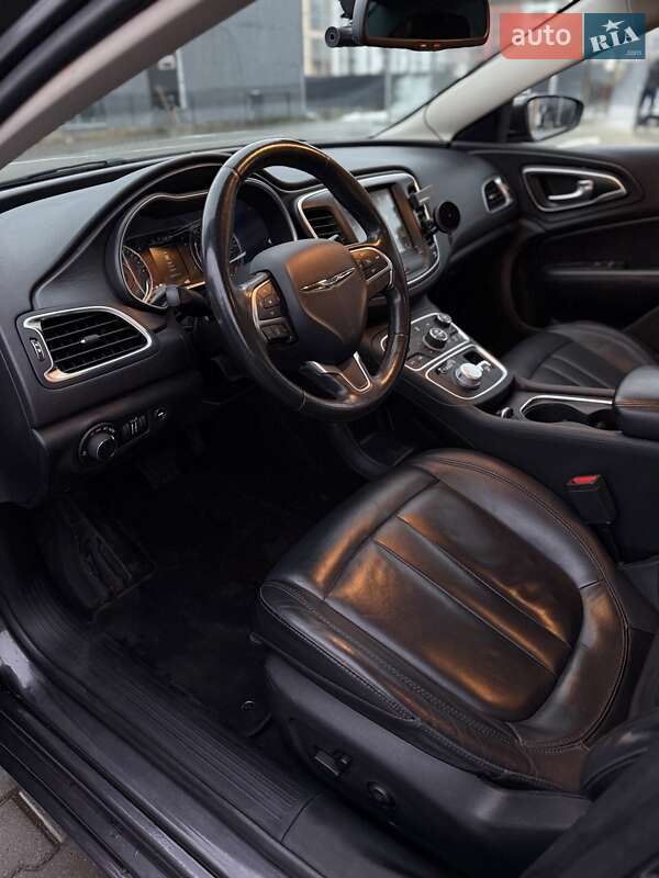 Седан Chrysler 200 2016 в Луцьку фото 14 Седан Chrysler 200 2016 в Луцьку