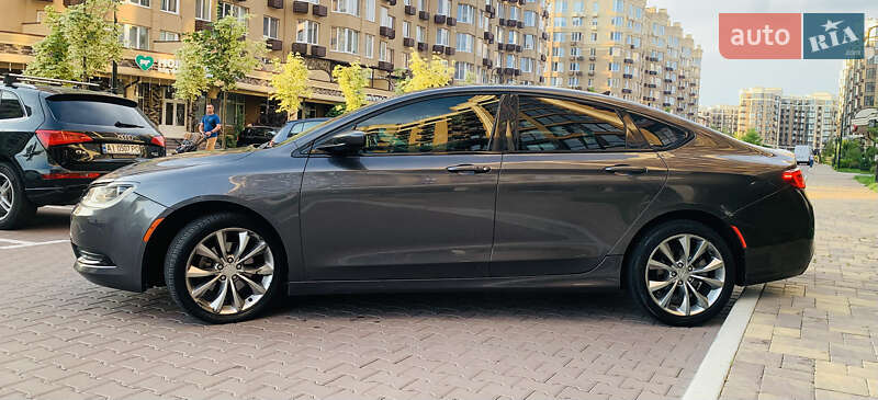 Седан Chrysler 200 2015 в Києві фото 15 Седан Chrysler 200 2015 в Києві