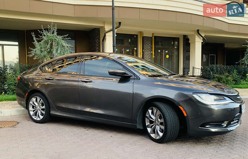 Седан Chrysler 200 2015 в Києві фото 21 Седан Chrysler 200 2015 в Києві