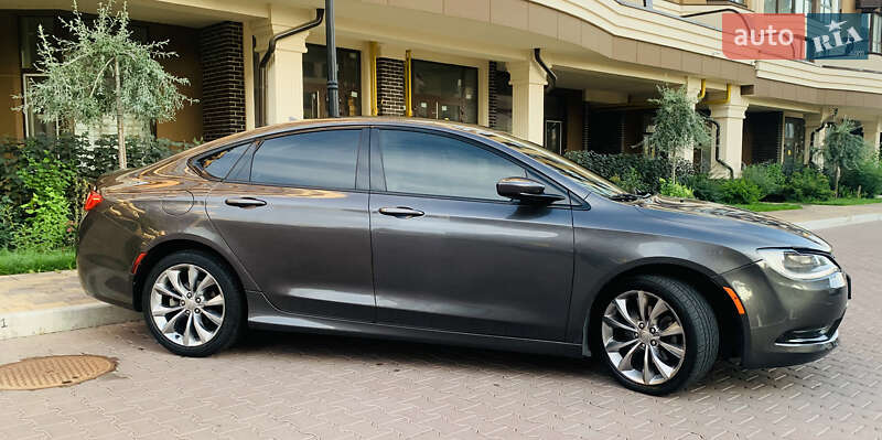Седан Chrysler 200 2015 в Києві фото 23 Седан Chrysler 200 2015 в Києві