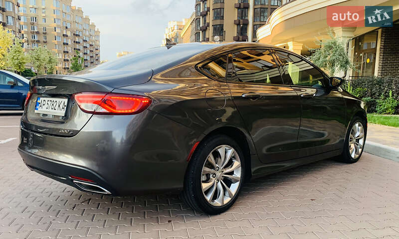 Седан Chrysler 200 2015 в Києві фото 38 Седан Chrysler 200 2015 в Києві