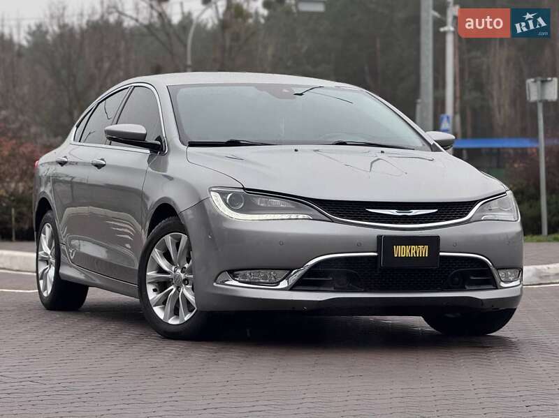 Седан Chrysler 200 2014 в Києві