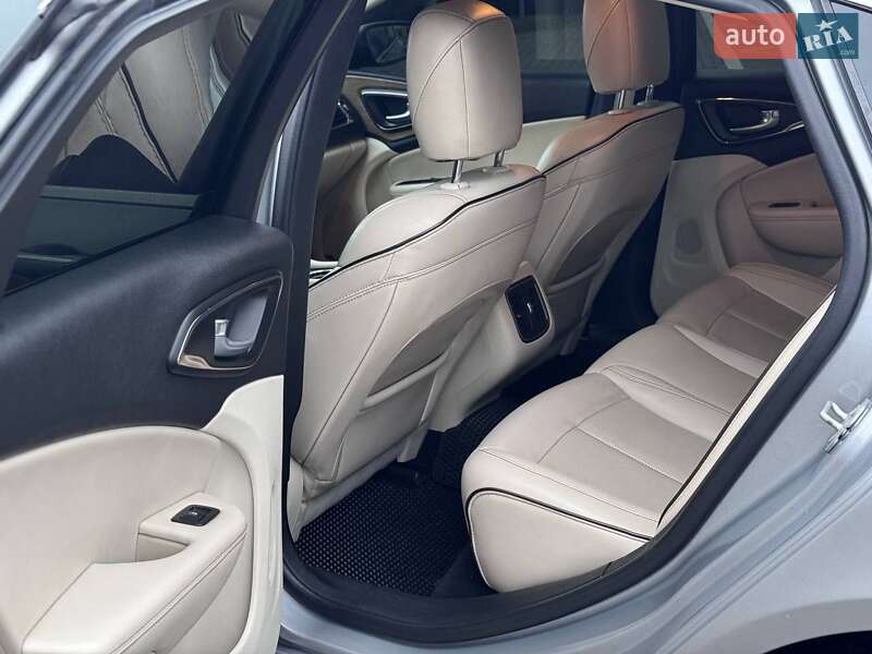 Седан Chrysler 200 2014 в Києві