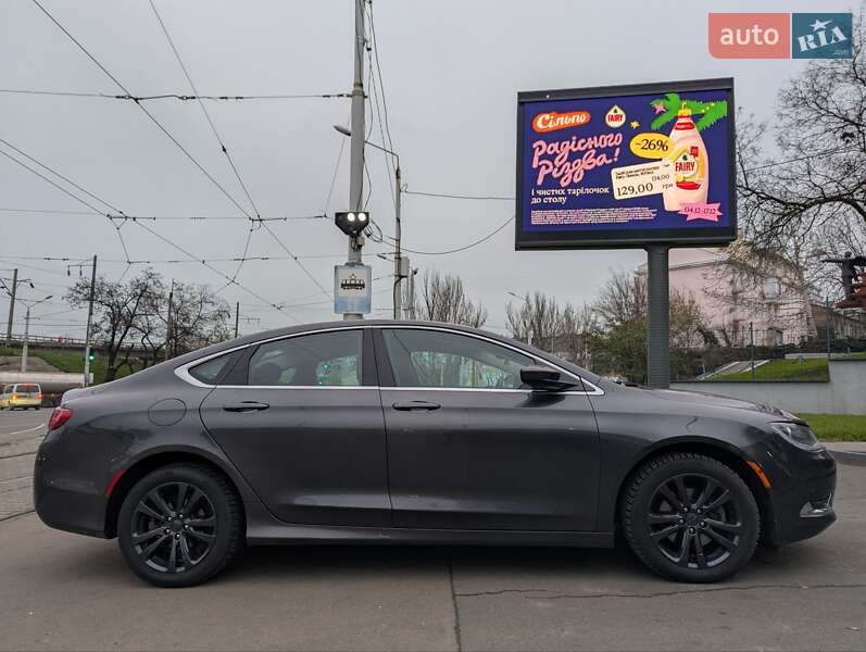 Седан Chrysler 200 2014 в Одессе