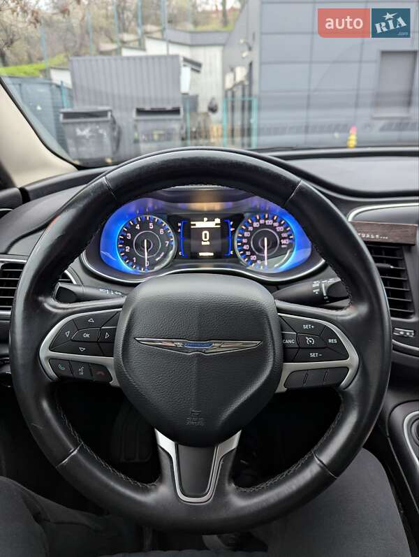 Седан Chrysler 200 2014 в Одессе