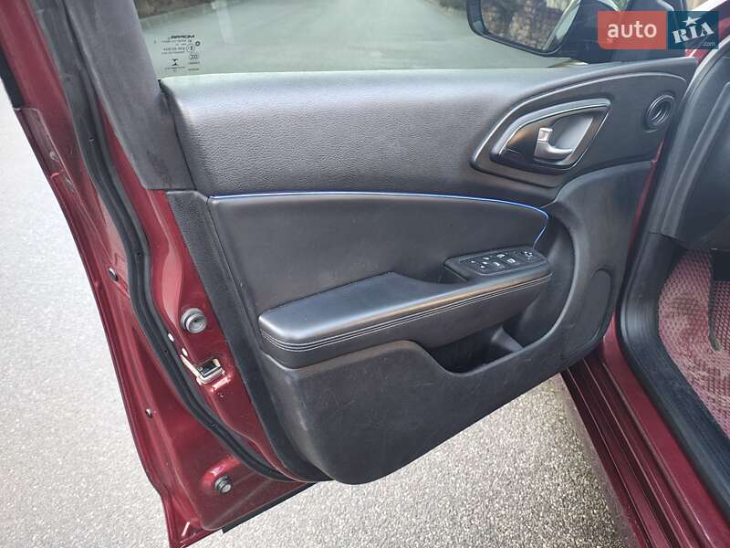 Седан Chrysler 200 2015 в Вінниці фото 7 Седан Chrysler 200 2015 в Вінниці