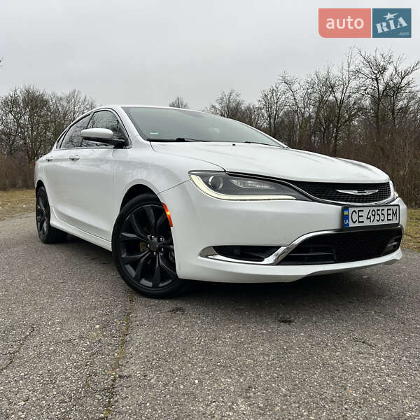 Седан Chrysler 200 2014 в Чернівцях
