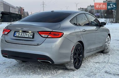 Седан Chrysler 200 2015 в Чернігові