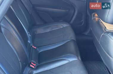 Седан Chrysler 200 2015 в Чернігові