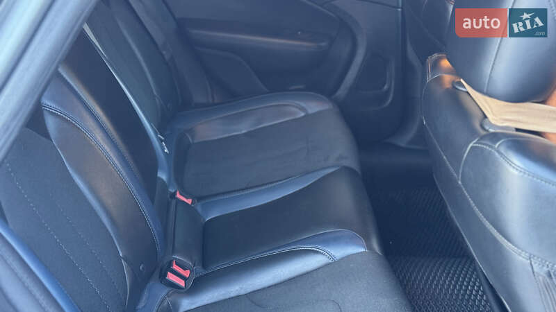 Седан Chrysler 200 2015 в Чернигове