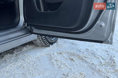 Седан Chrysler 200 2015 в Чернігові