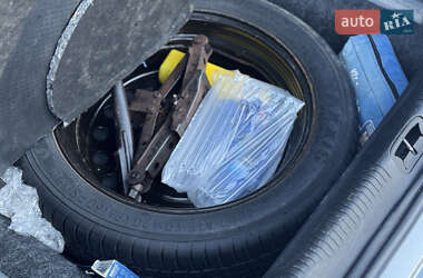 Седан Chrysler 200 2015 в Чернігові