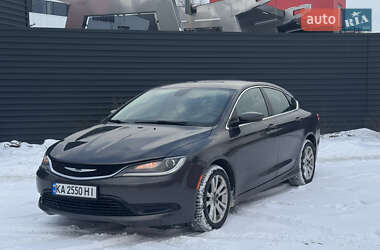 Седан Chrysler 200 2016 в Киеве