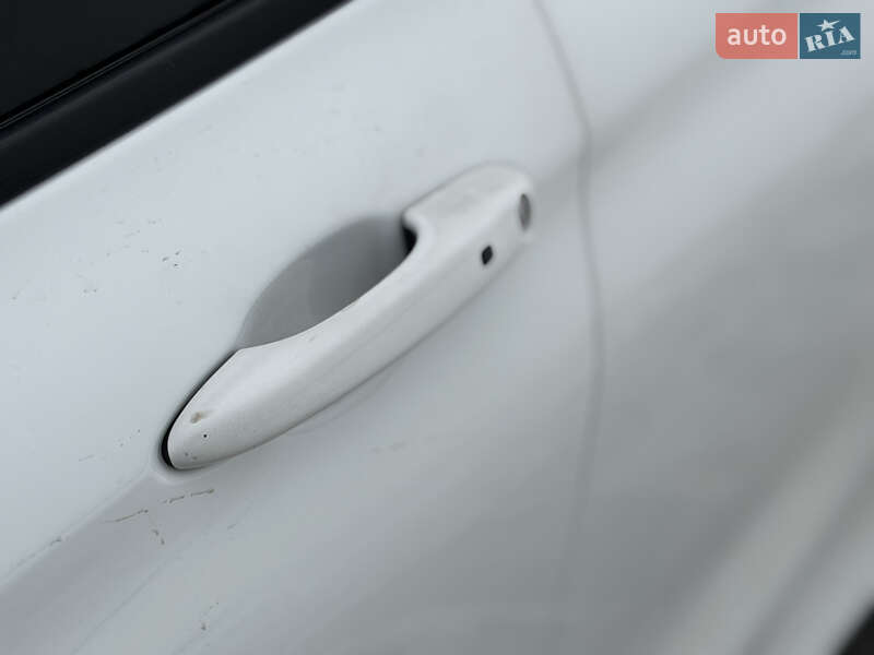 Седан Chrysler 200 2016 в Виннице фото 20 Седан Chrysler 200 2016 в Виннице