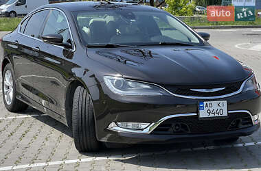 Седан Chrysler 200 2014 в Виннице