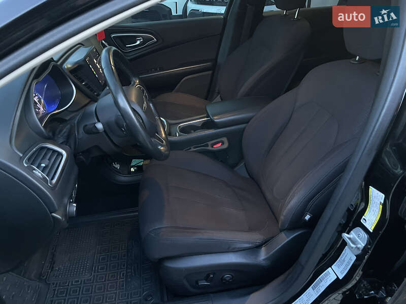 Седан Chrysler 200 2014 в Одессе