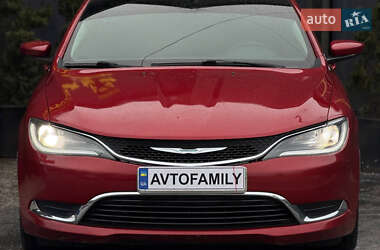Седан Chrysler 200 2015 в Дніпрі