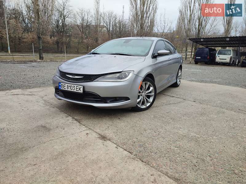 Chrysler 200 2015
