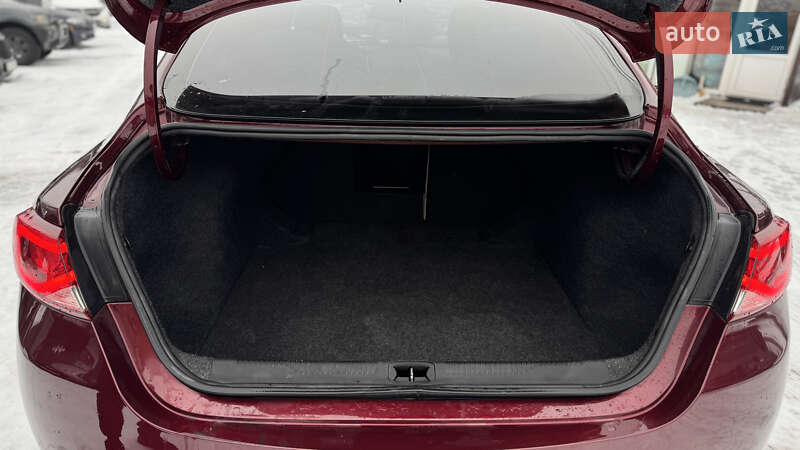 Седан Chrysler 200 2016 в Полтаві