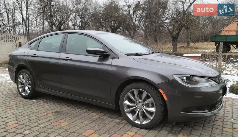 Chrysler 200 2015