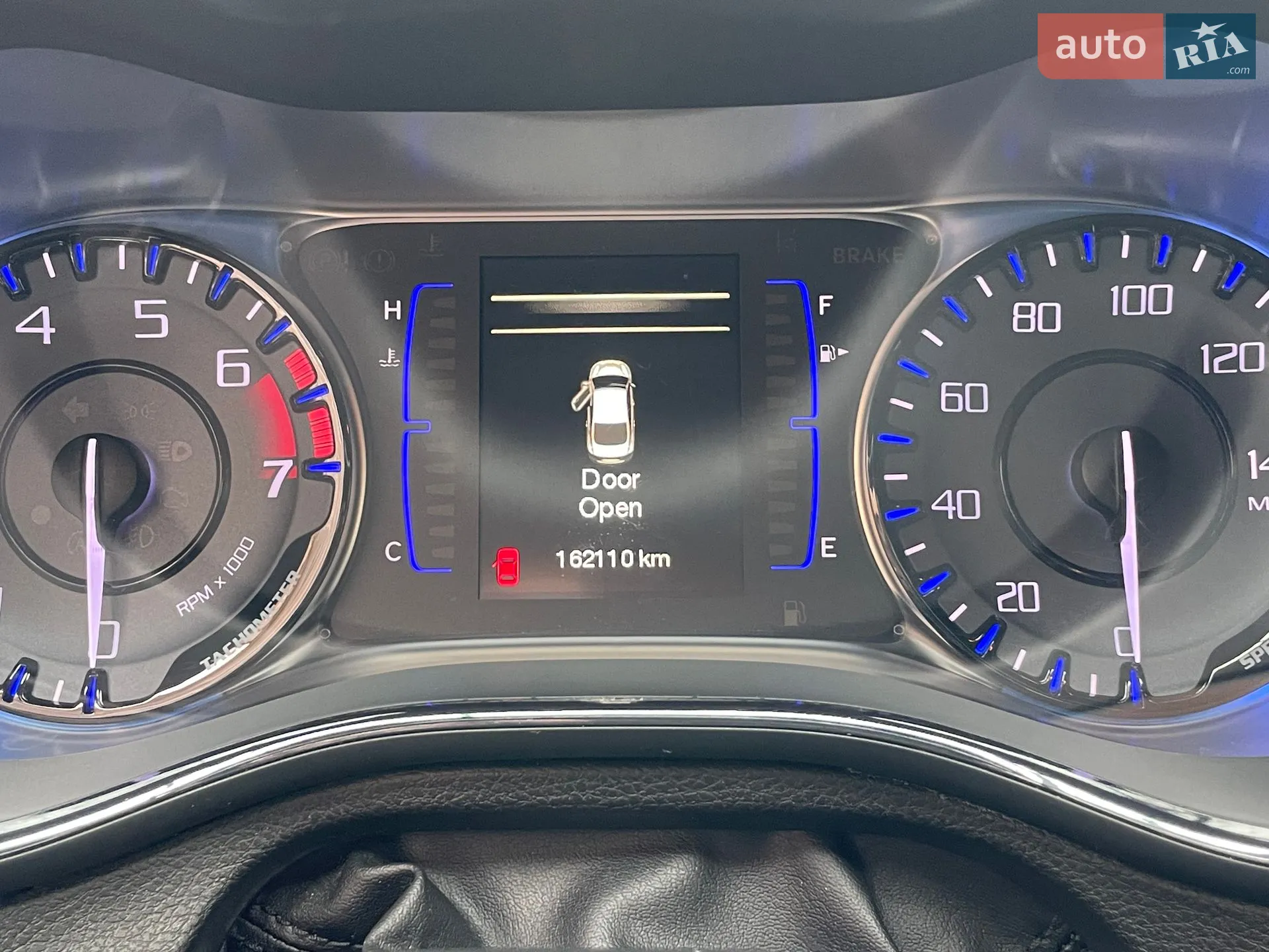 2014 Chrysler 200 - мініатюра 7