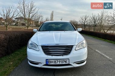 Седан Chrysler 200 2014 в Одессе