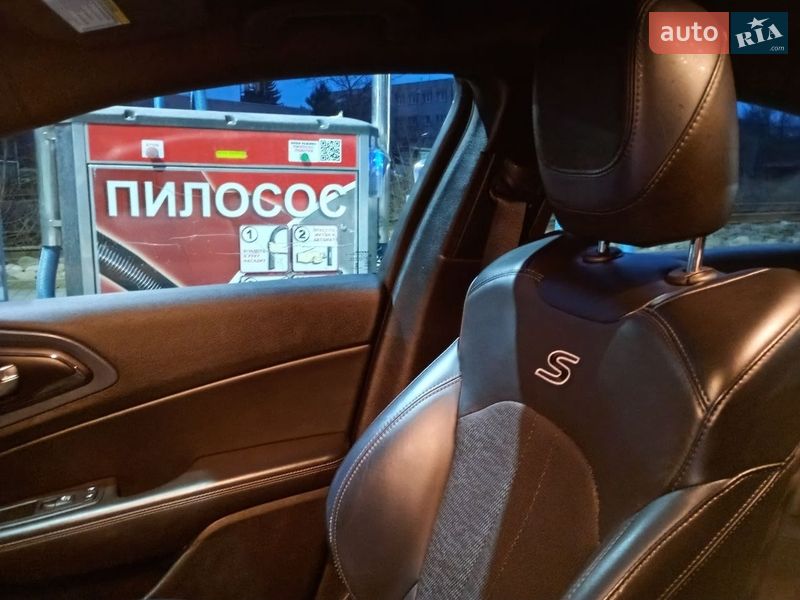 Седан Chrysler 200 2015 в Ивано-Франковске фото 9 Седан Chrysler 200 2015 в Ивано-Франковске