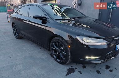Седан Chrysler 200 2014 в Лубнах