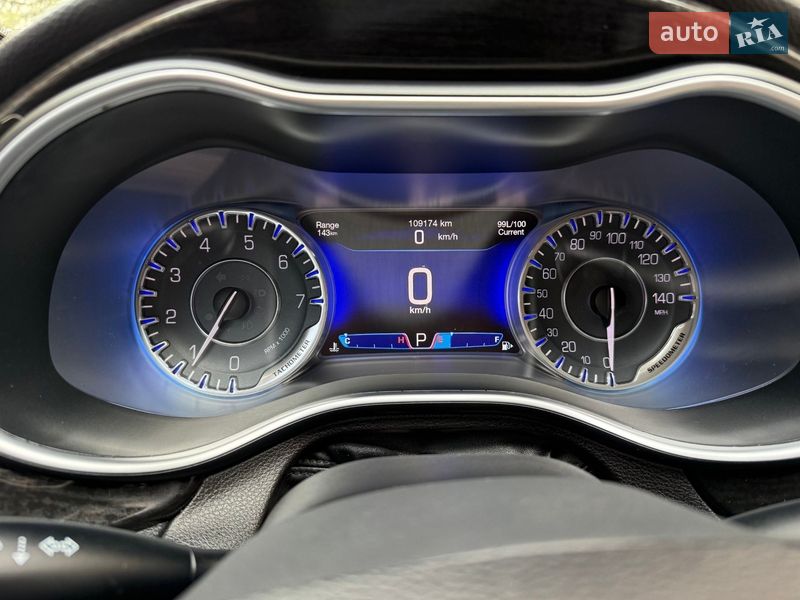 Седан Chrysler 200 2014 в Киеве фото 14 Седан Chrysler 200 2014 в Киеве