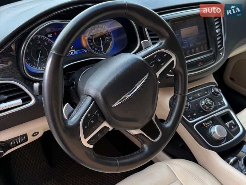 Седан Chrysler 200 2014 в Киеве фото 24 Седан Chrysler 200 2014 в Киеве