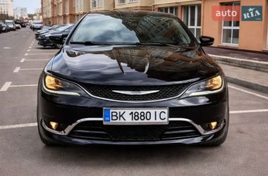 Седан Chrysler 200 2014 в Киеве