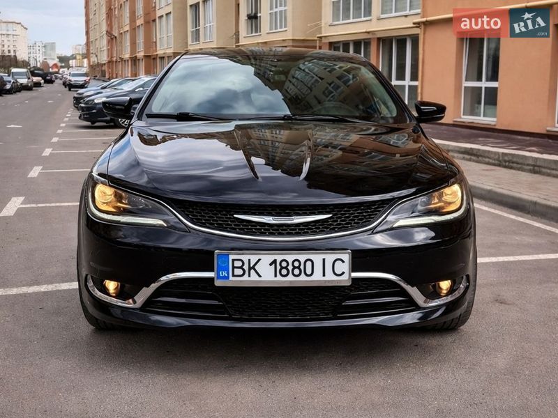 Седан Chrysler 200 2014 в Киеве фото 2 Седан Chrysler 200 2014 в Киеве