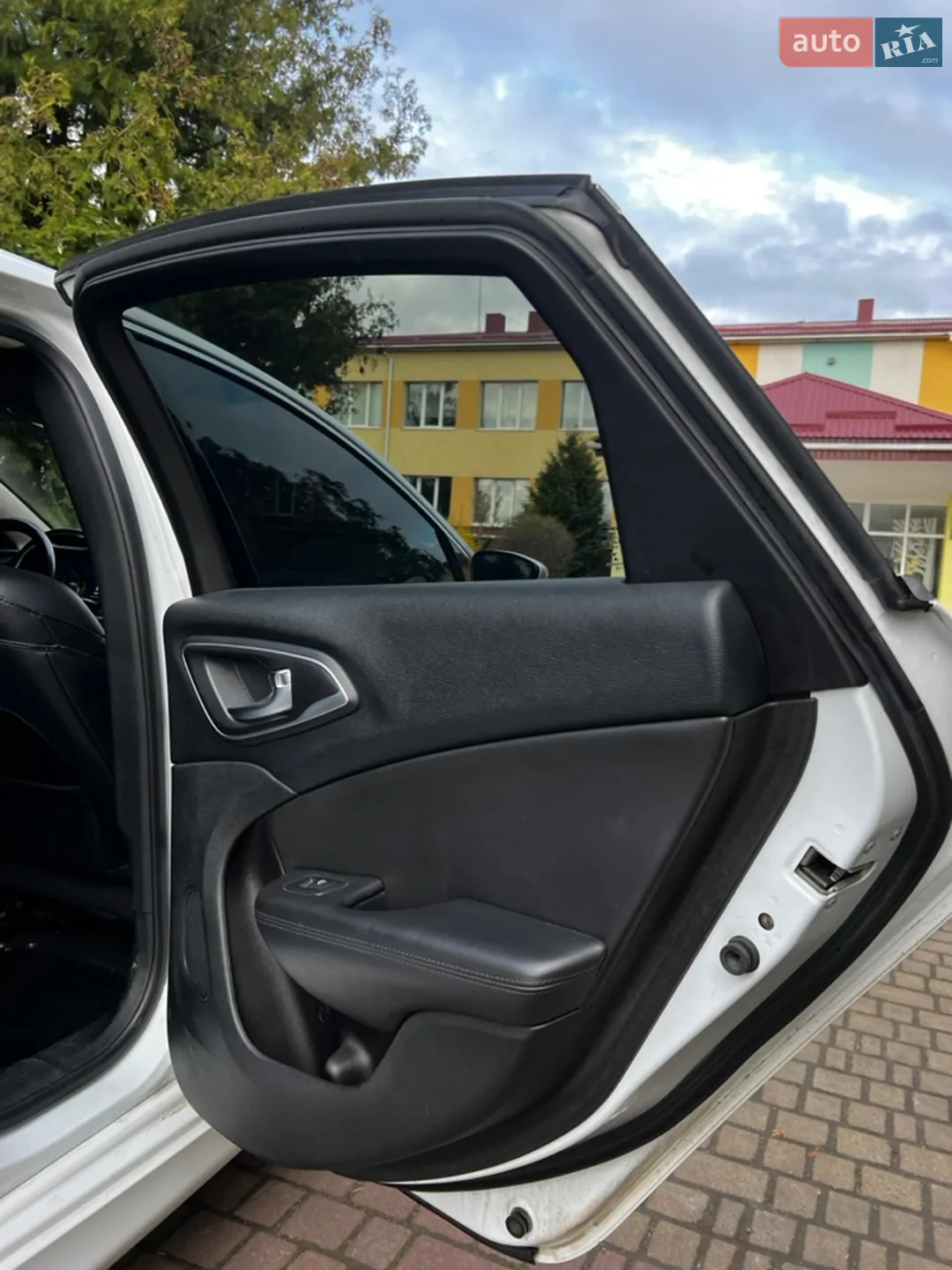 2014 Chrysler 200 - мініатюра 56