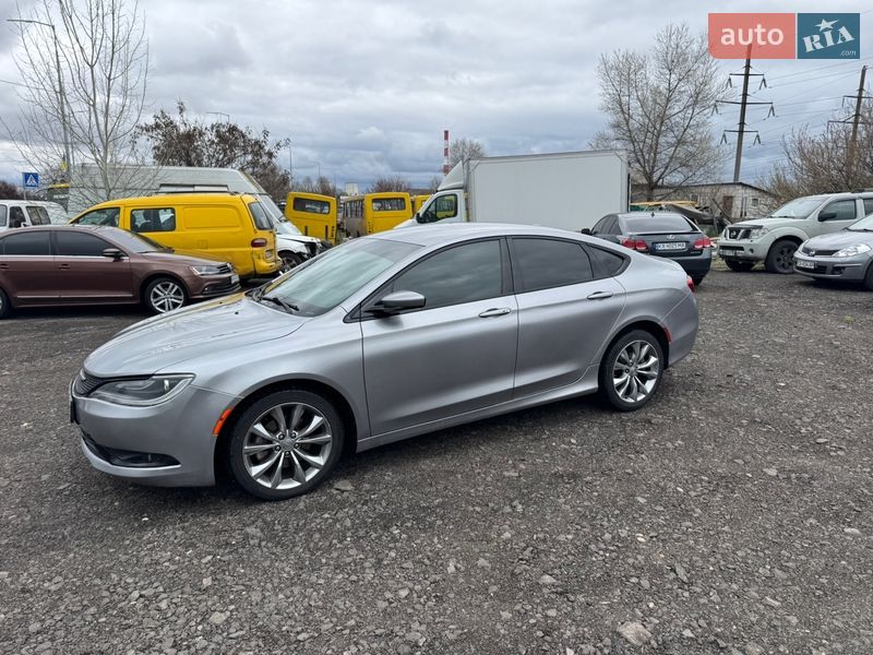 Седан Chrysler 200 2016 в Киеве фото 2 Седан Chrysler 200 2016 в Киеве