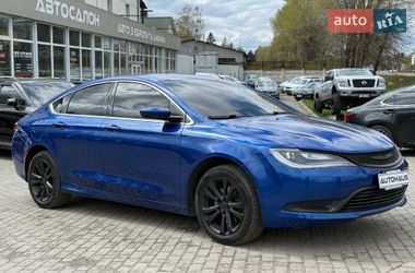Седан Chrysler 200 2016 в Житомирі