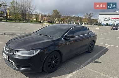 Седан Chrysler 200 2016 в Броварах
