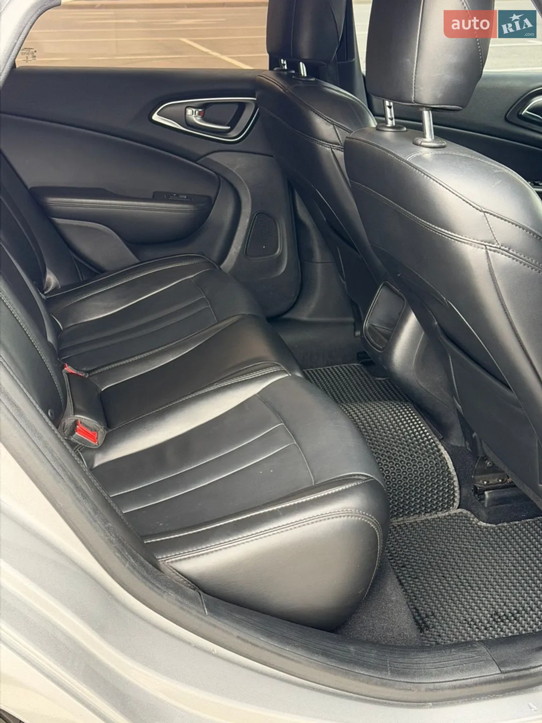 2016 Chrysler 200 - мініатюра 15