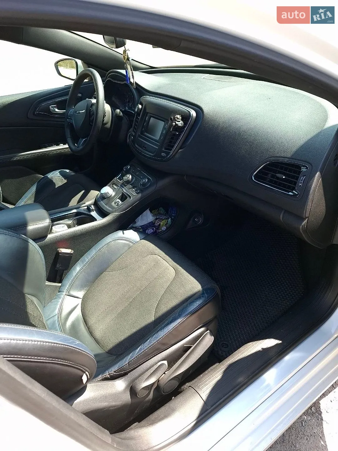 2014 Chrysler 200 - мініатюра 16