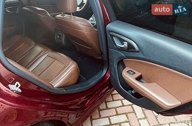 Седан Chrysler 200 2015 в Броварах