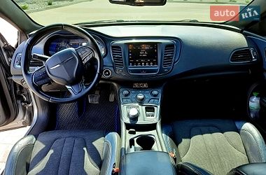 Седан Chrysler 200 2014 в Днепре