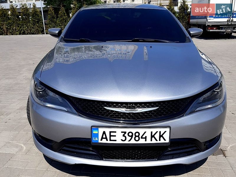 Седан Chrysler 200 2014 в Днепре