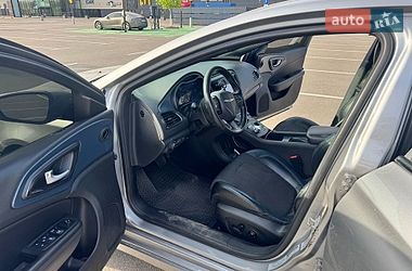 Седан Chrysler 200 2017 в Киеве